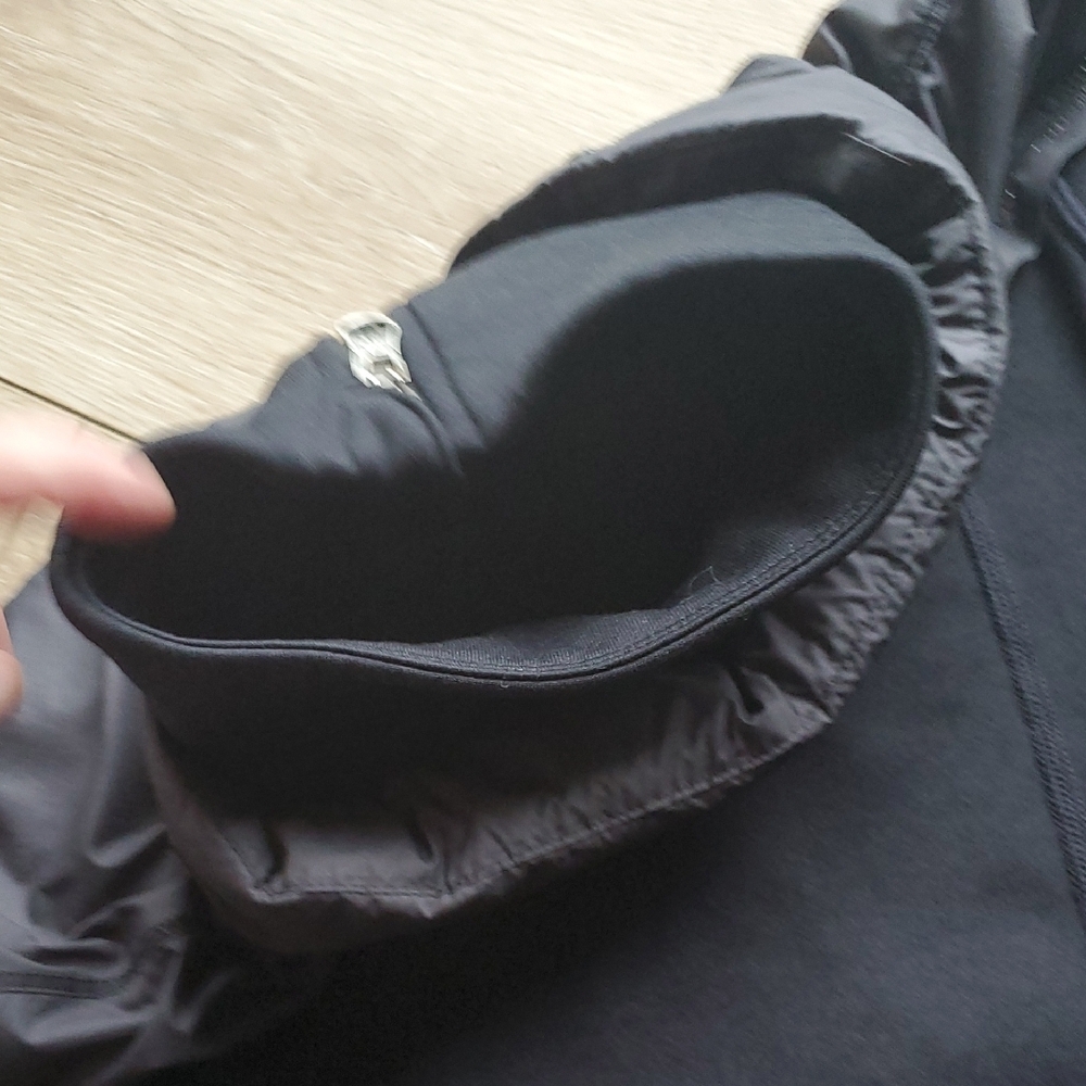 Lululemon Snug Sprinter Jacket Size 8 - Picture 15 of 16